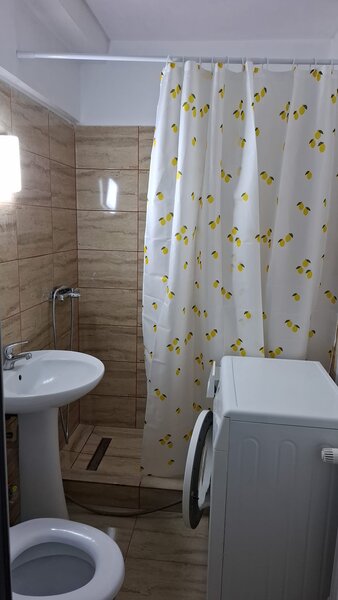 Dristor la 6 minute de metrou pe Camil Ressu